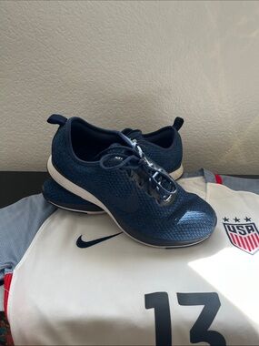 Nike Navy Blue Knit Running Shoes